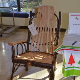 rocking chair from warmsutta